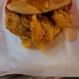 MAC N CHEESE