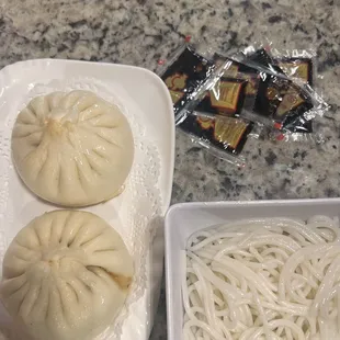 Beef Bao &amp; Rice Noodles