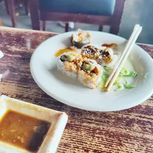 Sushi rolls