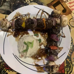 Filet kabobs &amp; horseradish mashed potatoes