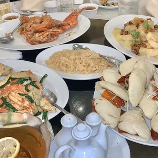 67. Peking Duck with Bun