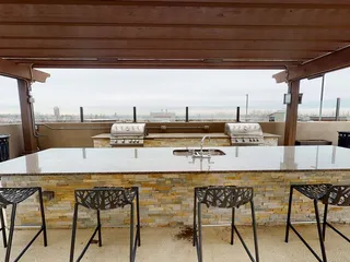 Edge at Midtown