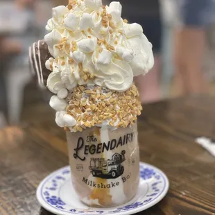 Sippin pretty in Music City