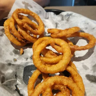 onion rings in a basket