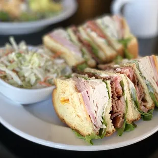 Club sandwich with coleslaw