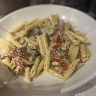 pasta dish, pasta, food
