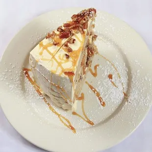 Caramel Butter Pecan Cake