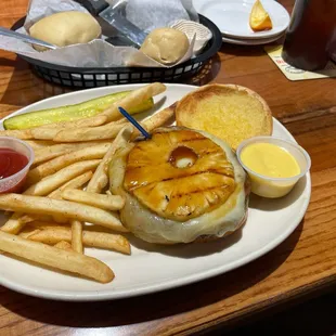 Hawaiian cheeseburger