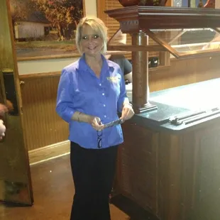 Cary, the manager is super about making your visit a great meal!