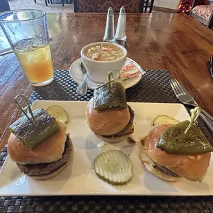 Great place was looking for a diner on yelp and this came up - definitely not a diner but was pleased with the quality of food.