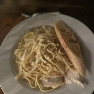 Fettuccine Alfredo with Chicken