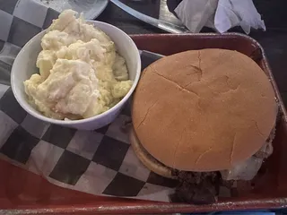 Chuck's Bar