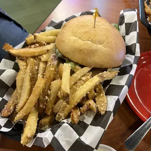 Hamburger with parm fries