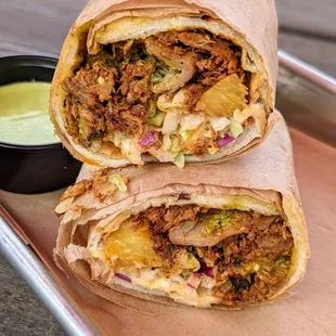 Al Pastor Sandwich | Instagram: @telephonesmoothie