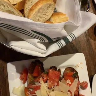 Heirloom Tomato Bruschetta &amp; Bread, Oil, Cheese