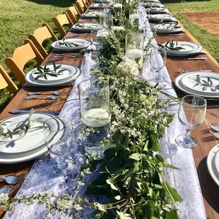 My table settings, absolutely beautiful!
