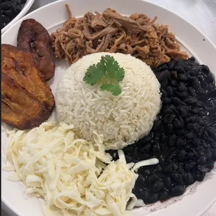 Pabellón criollo