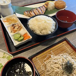 Salmon shio Bento
