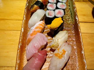 Tomi Sushi