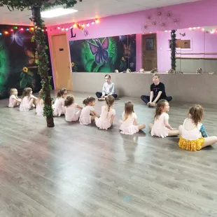 3-5 combo class in our infamous butterfly room!