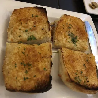 Garlic Bread Dinner