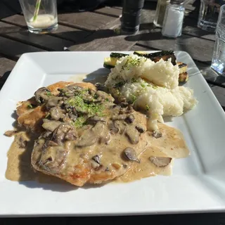Chicken Marsala Dinner