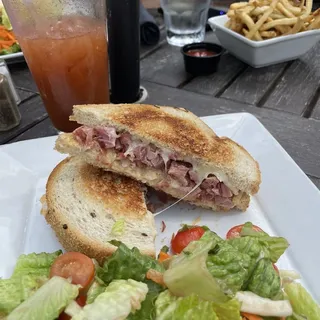 Reuben Sandwich Lunch