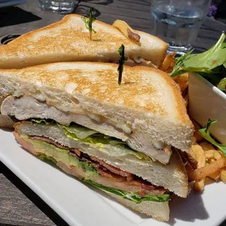 Chicken Club Sandwich Lunch