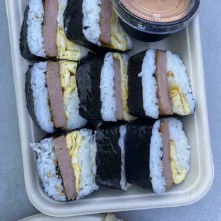 Spam musubi