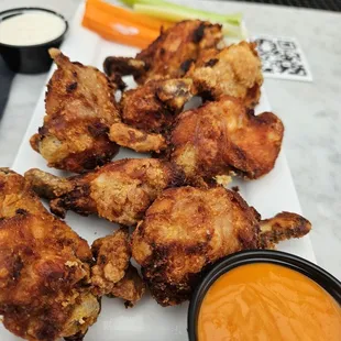 Leinie Lodge & Beer Garden