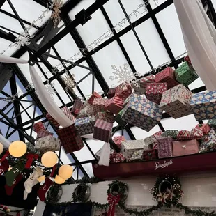 Miracle bar decoration