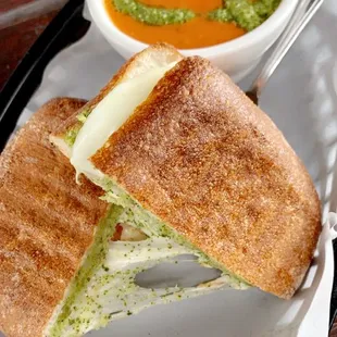 Caprese sandwich and tomato soup.