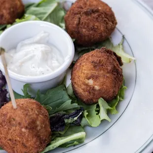Bolinhos De Bacalhau