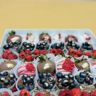 This is a mix Berry party tray 46 items