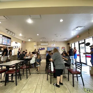 ramen and noodles, interior