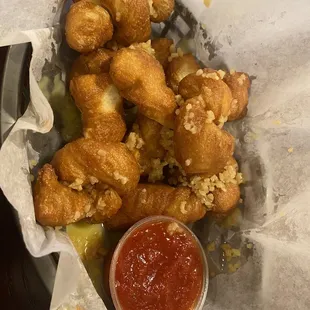 Garlic Knots