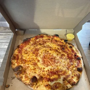 Cheese pizza sweet sauce