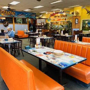 Booth seating &amp; tables