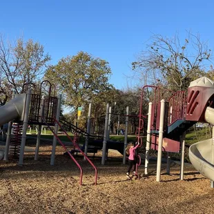 1 out of 2 Playgrounds!