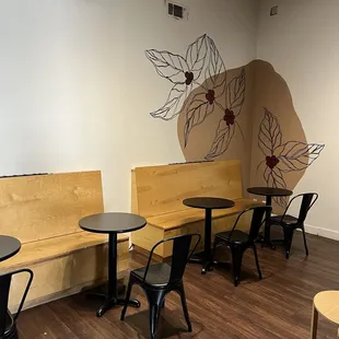 Additional seating area.