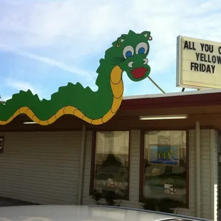 Great breakfasts!  Fill up before you head to Cedar Point!