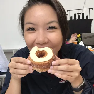 Mai P.