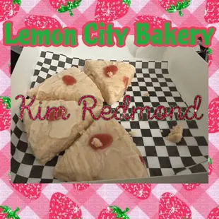 These strawberry scones are like a 1000/5 (no typo -- that's just what I'd rank them out of a scale 1 to 5!