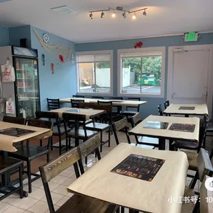 sushi and sashimi, interior