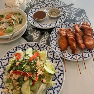 Chicken Satay, salad