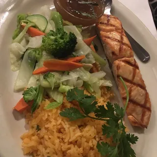 Salmon Sanuk