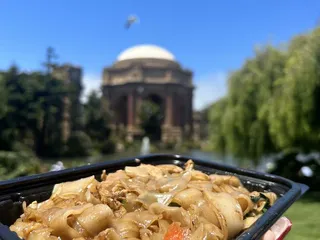 Phat Thai