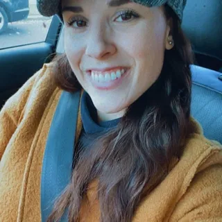 Cristina G.