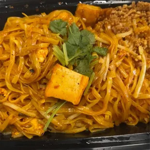 35. Pad Thai Noodles with Tofu