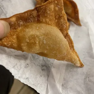 Crab wontons